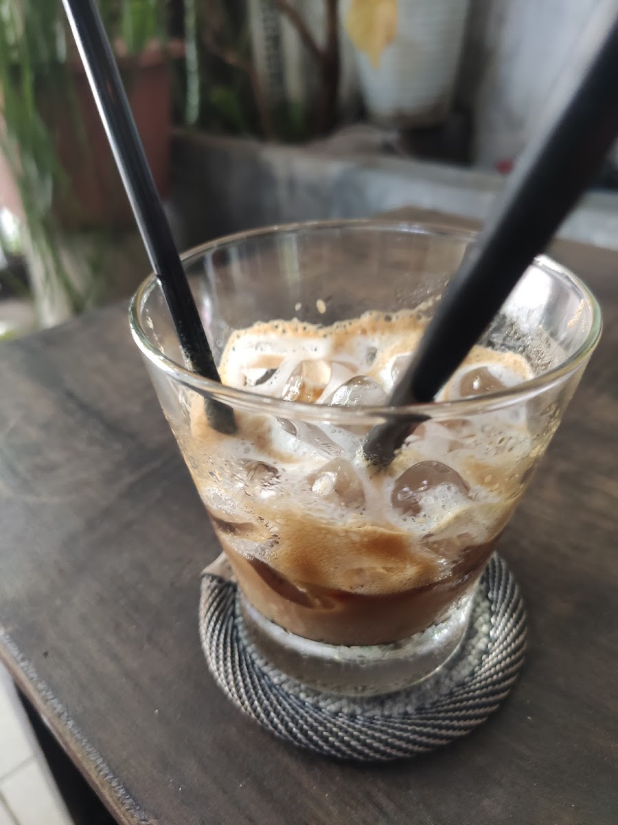 Tiệm Cà Phê Nam Kỳ - Năm Mười - 6