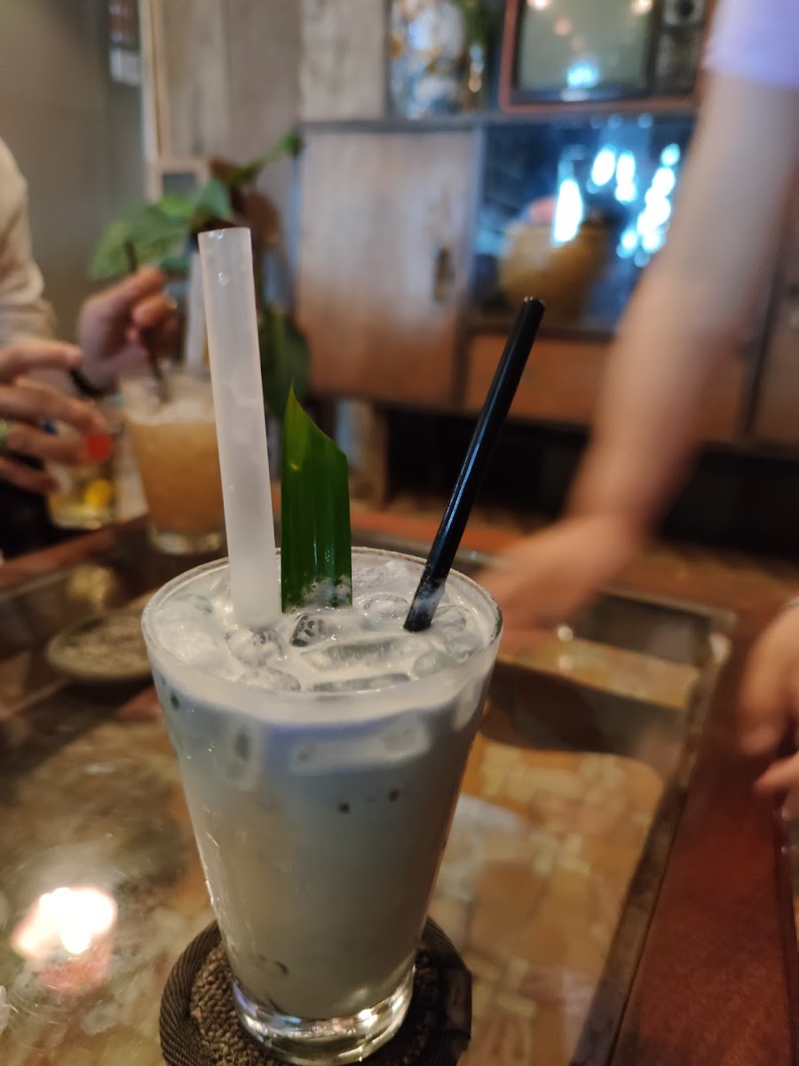 Tiệm Cà Phê Nam Kỳ - Năm Mười - 8