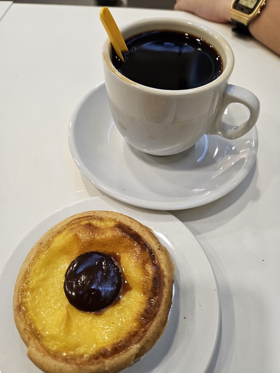 Kopi & Tarts Yishun Ave 2 - 8