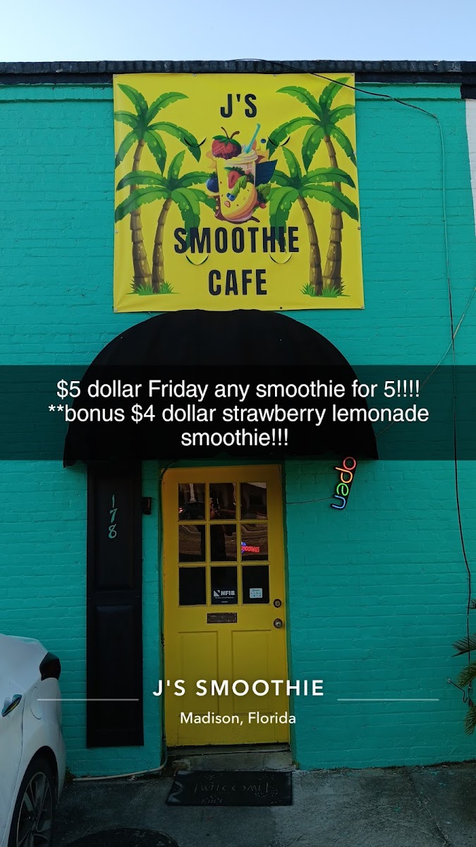 J's Smoothie Cafe