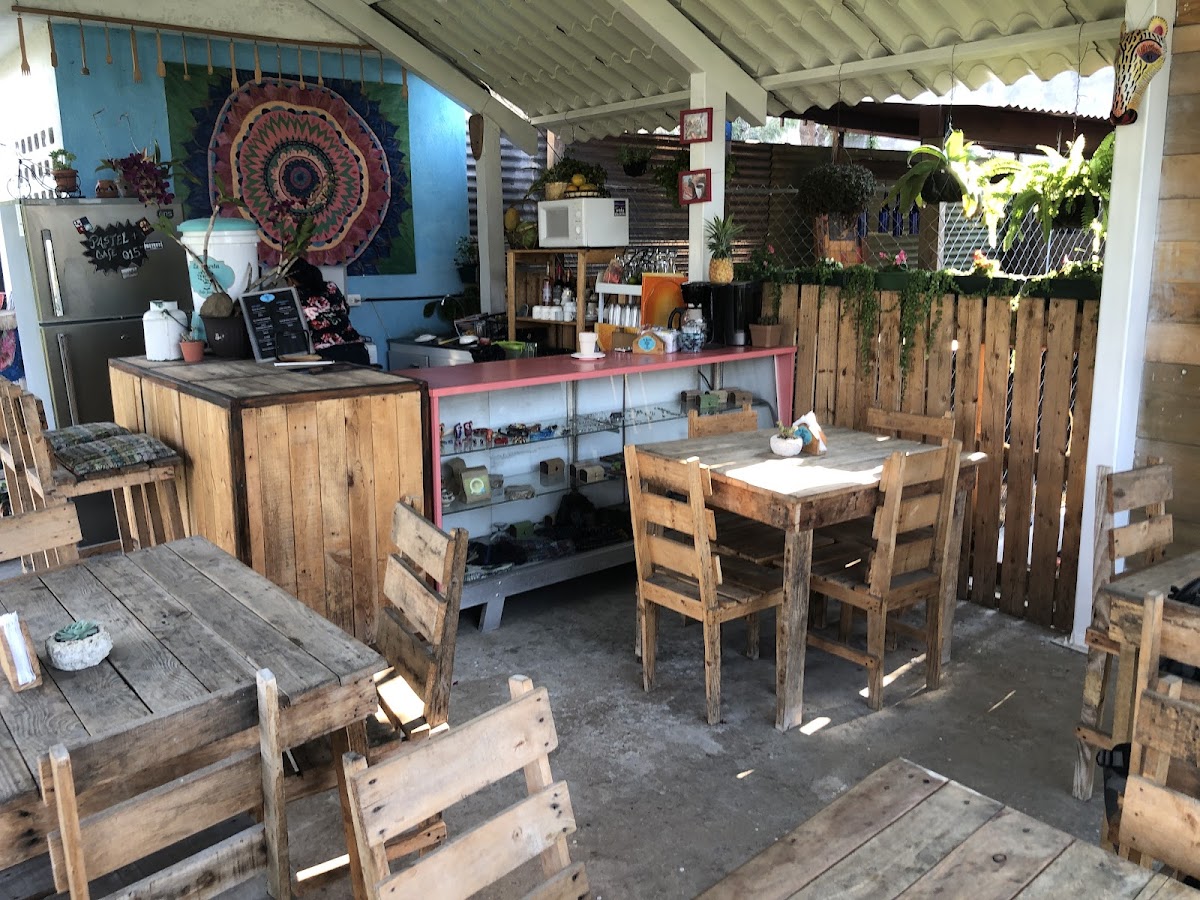 La Huerta Café Jardin