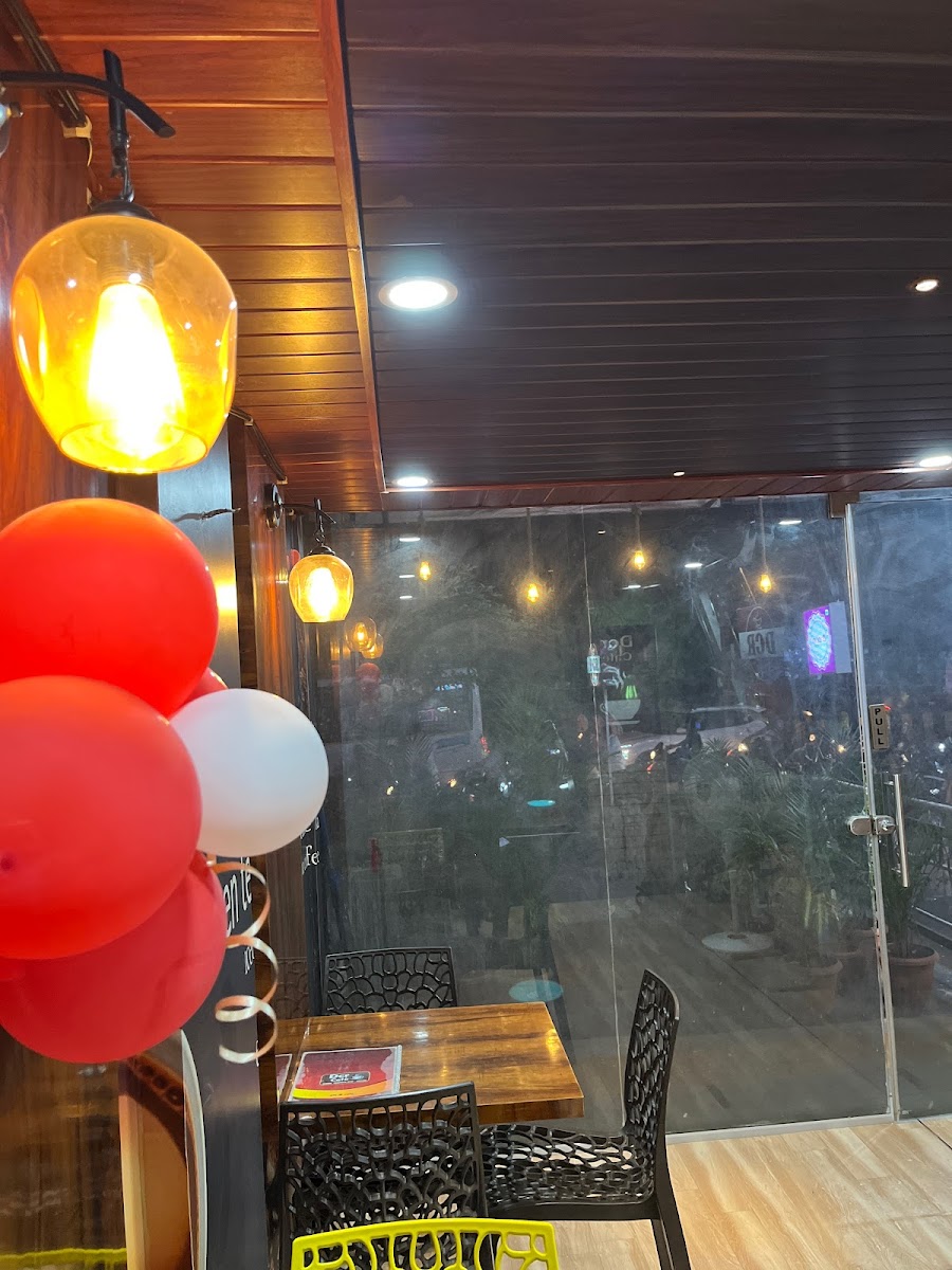 Dcr cafe