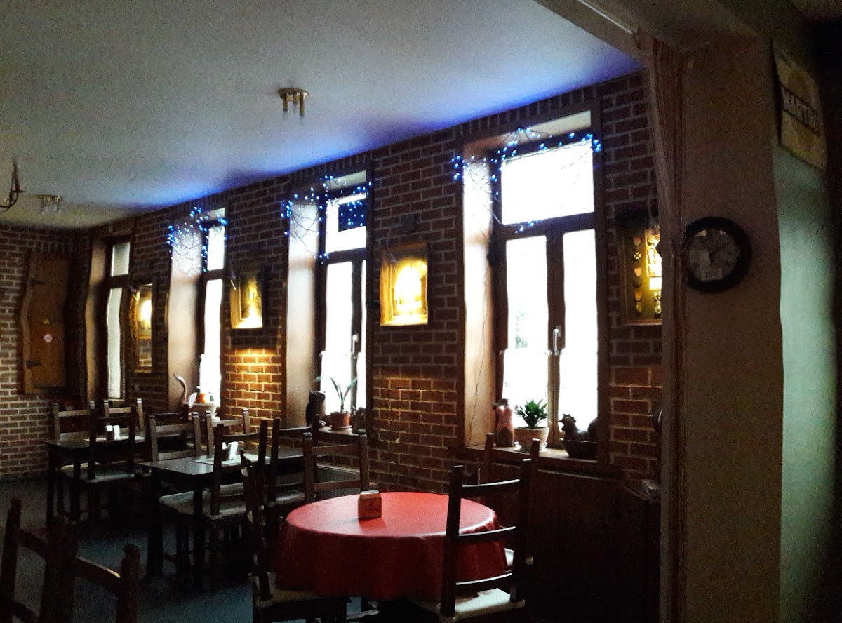 Taverne du Val d'Ancre/Maryna