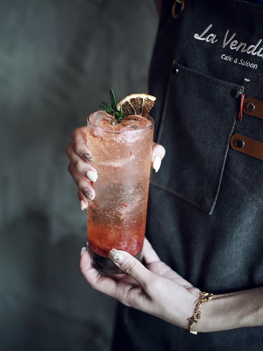 LVDM | La Vendimia Cafe & Salon - 7