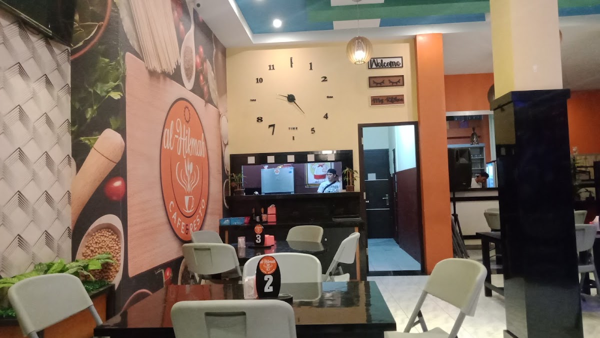 Cafe & Resto Alhikmah - 3