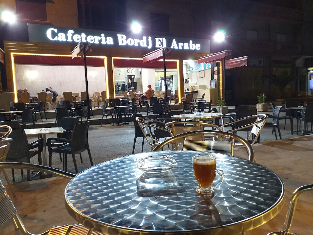 Burj Al Arab cafe - 3