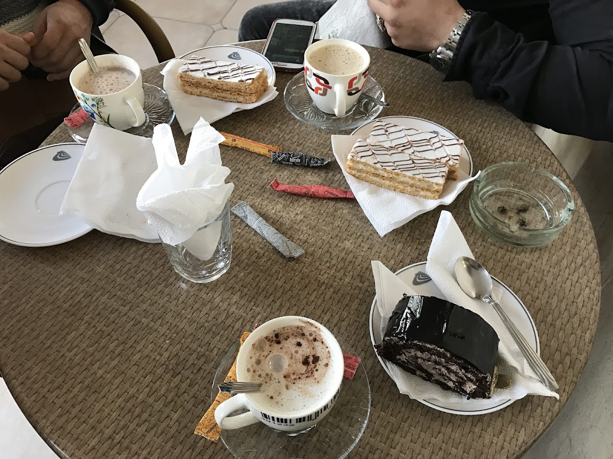 Burj Al Arab cafe - 8