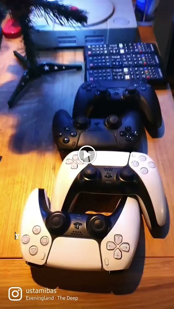 Livane PlayStation Cafe - 2