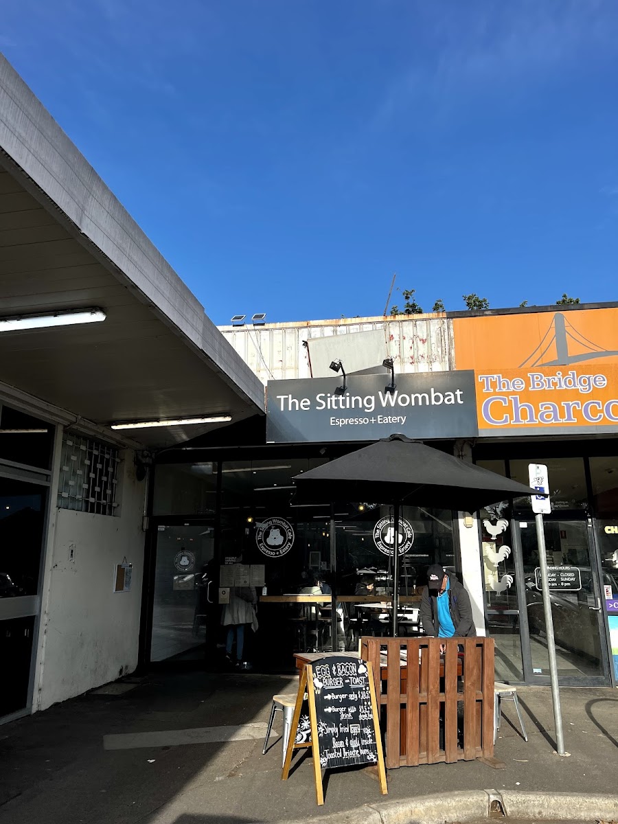 The Sitting Wombat Cafe.