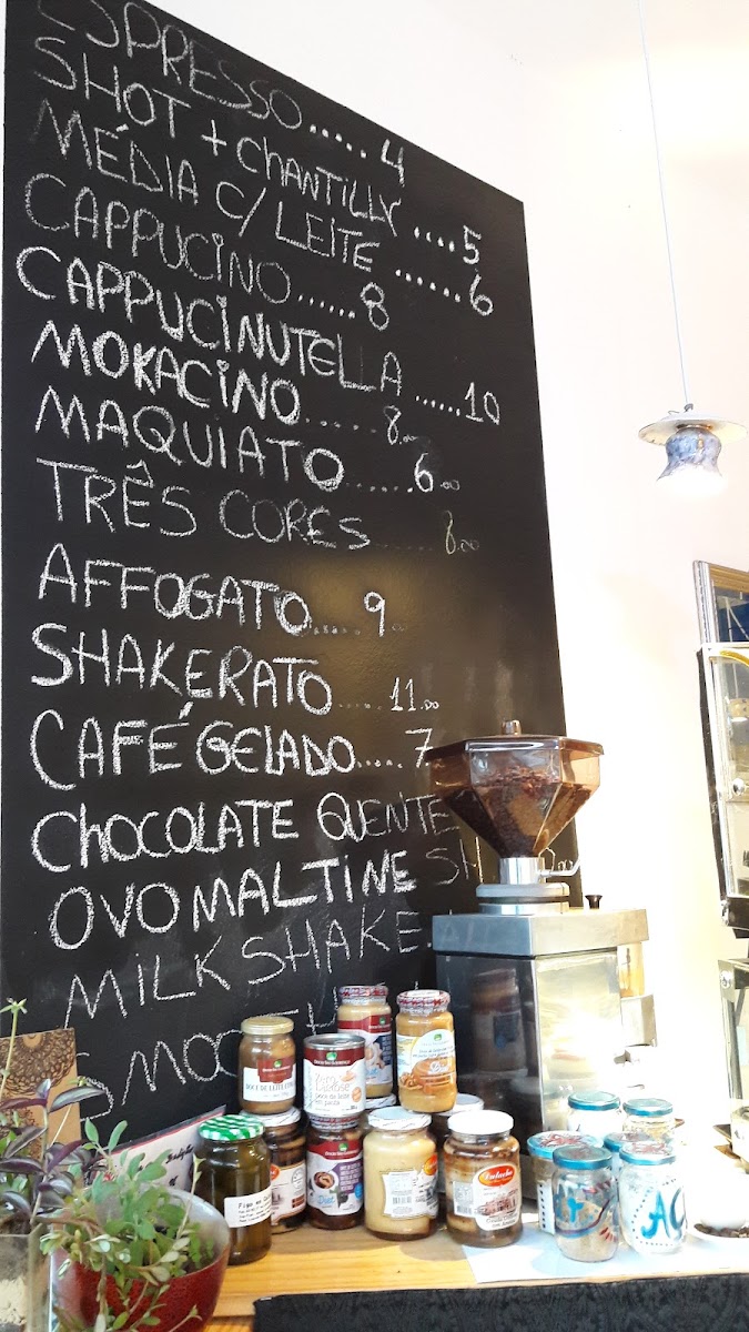 Natural Arte Coffee Bar - 3