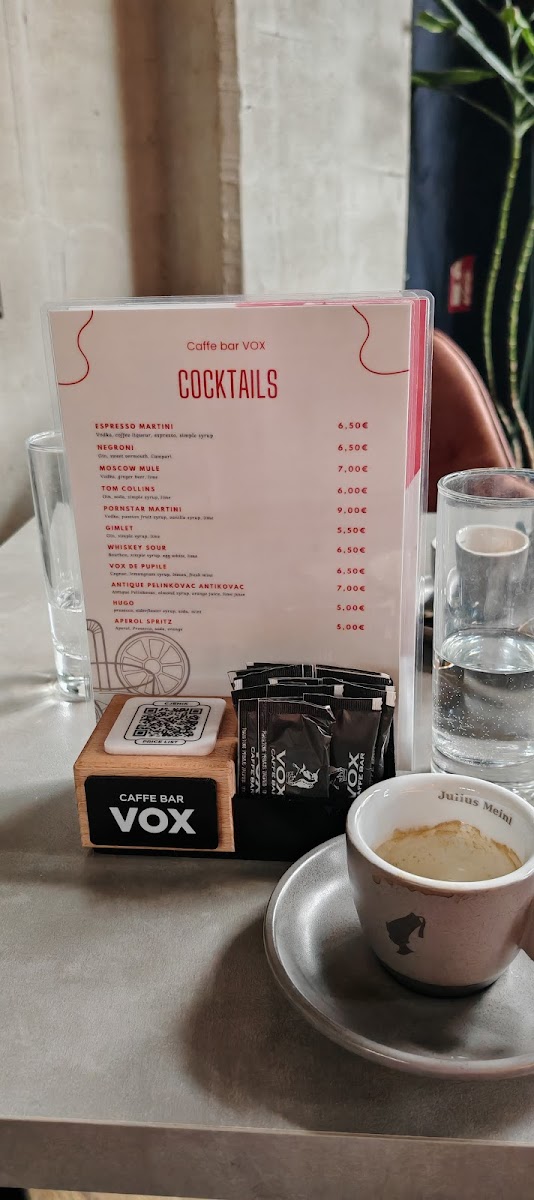 Caffe Bar VOX - 1