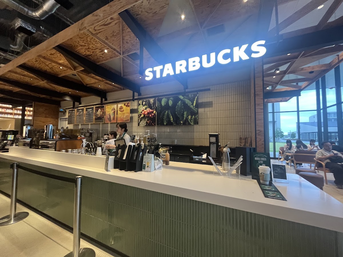 Starbucks Coffee - Tsutaya Books, Kyushu University Ito Campus - 3
