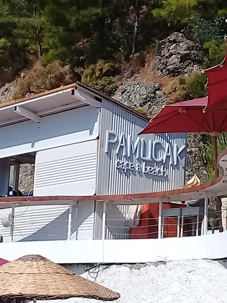 Pamucak Plajı Cafe Beach