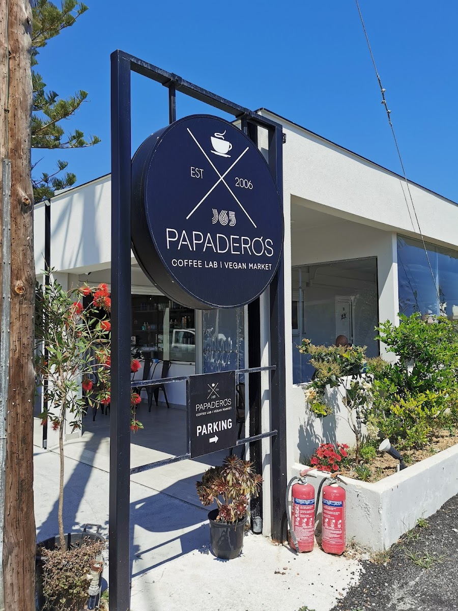 PAPADEROS 365 - Coffee Lab & Vegan Market