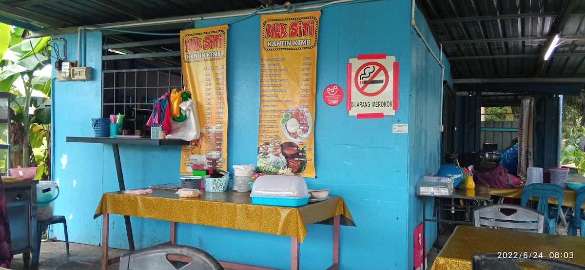 Mek Siti Kantin KTMB Arau Perlis