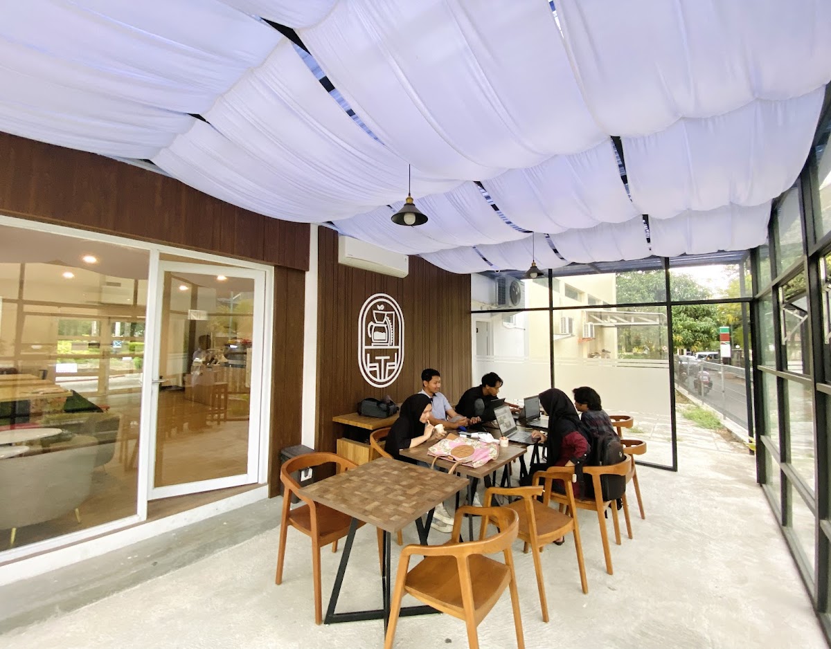 Hexagon Gelato & Coffee