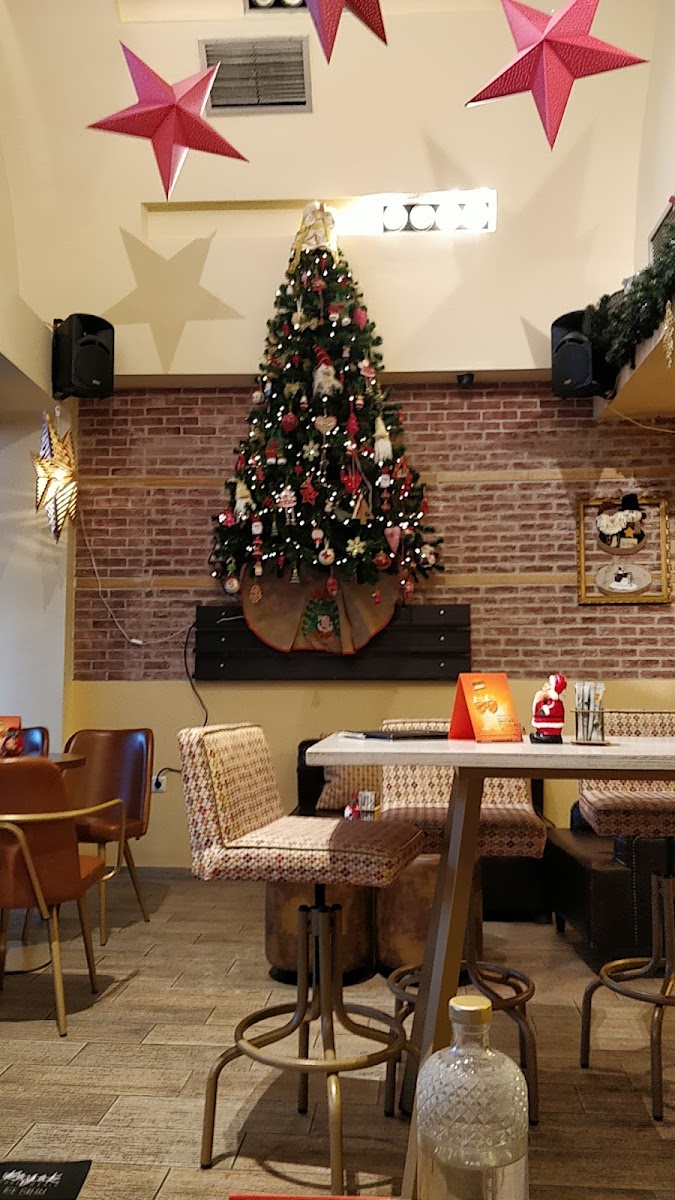 Old Port Cafe Thessaloniki - 3