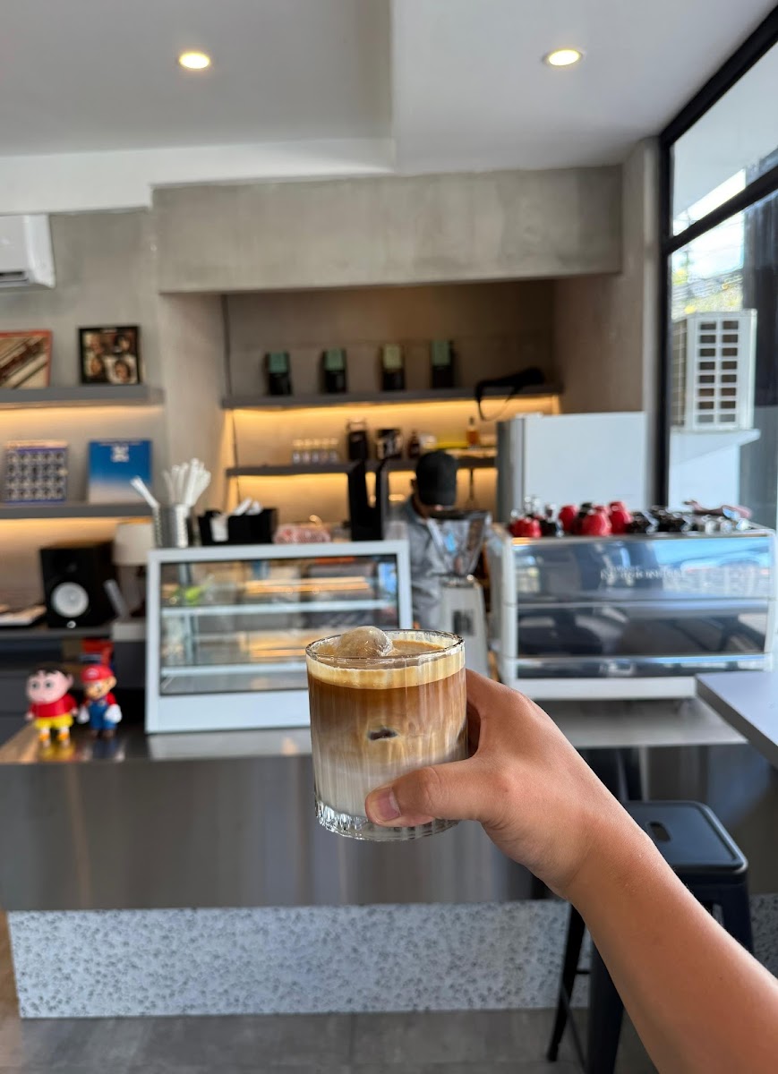 EGGPRESSO Nail Cafe Canggu - 7