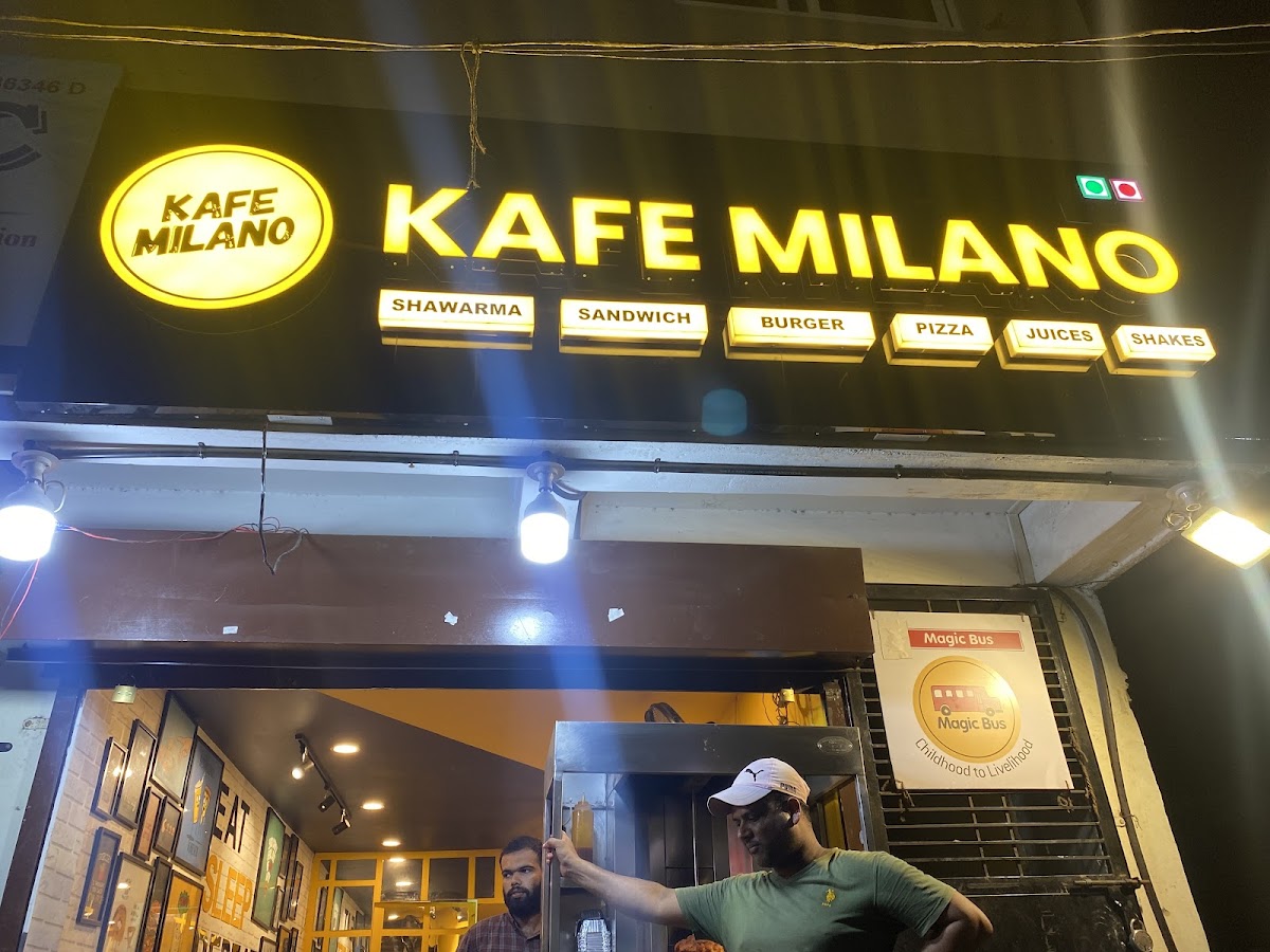 Kafe Milano Camp