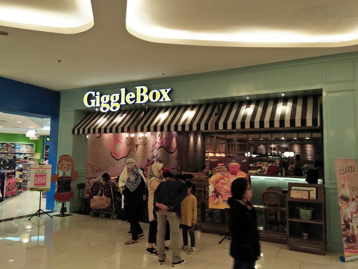Giggle Box