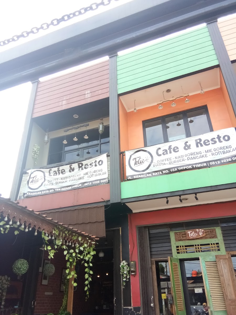 Telu Cafe & Resto