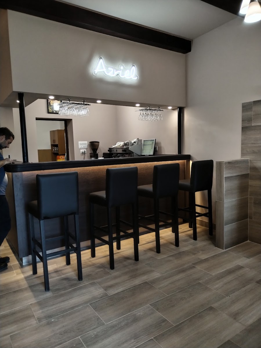 Caffe bar 'Azriel'