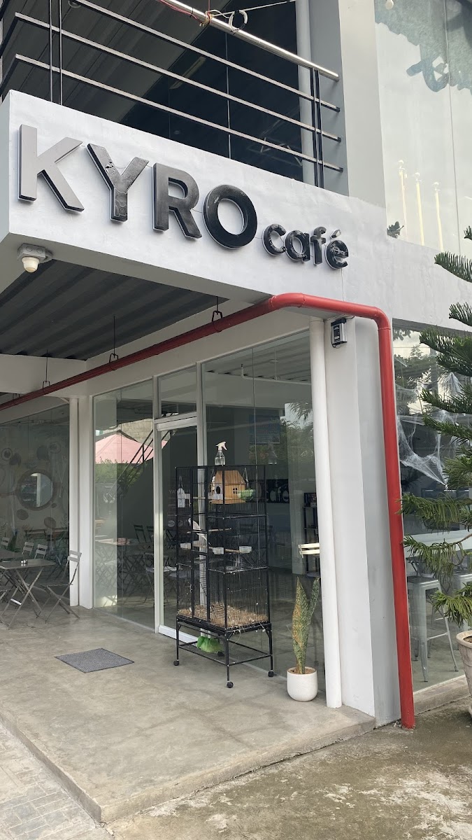 KYRO Café • Coffee, Food, Bakery & Cinema Nights - 3