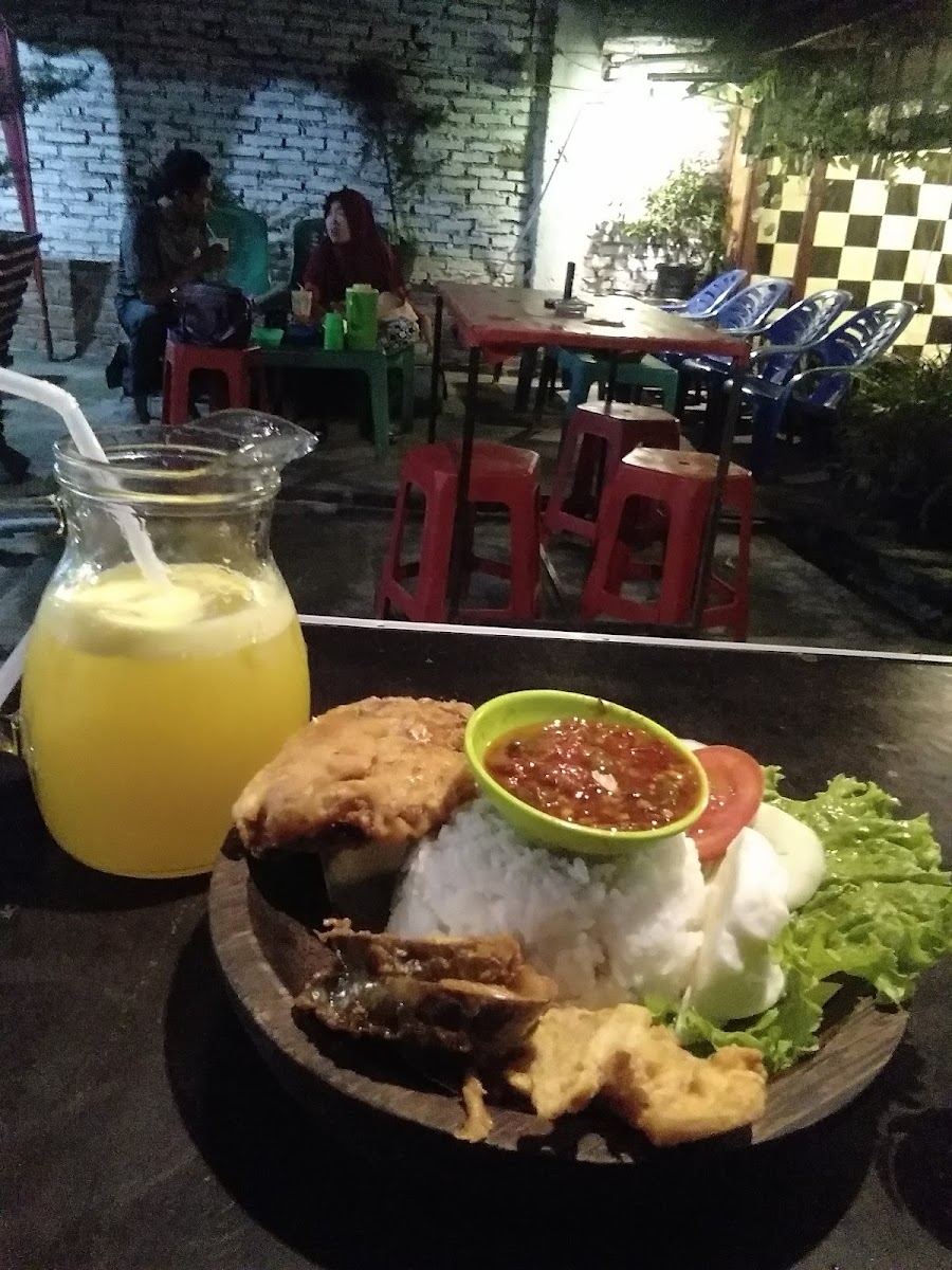 Cafe Warong Star - 8