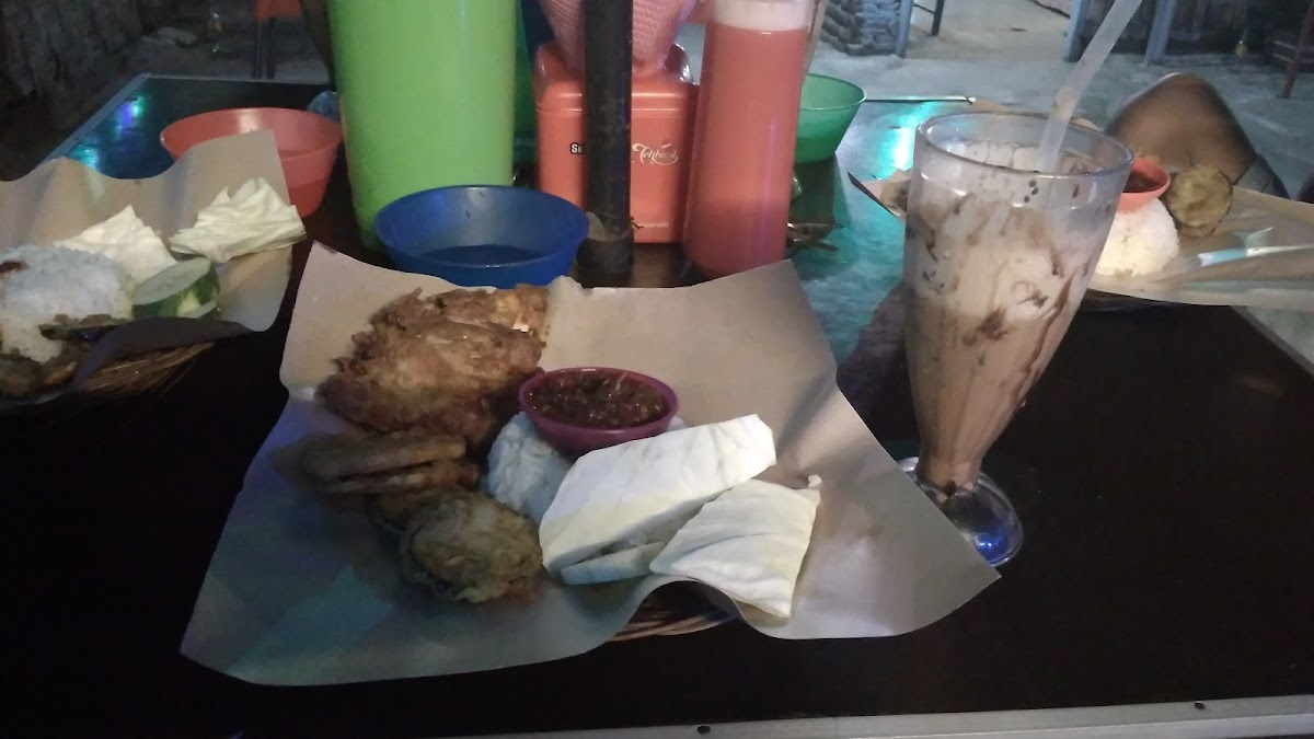 Cafe Warong Star - 9