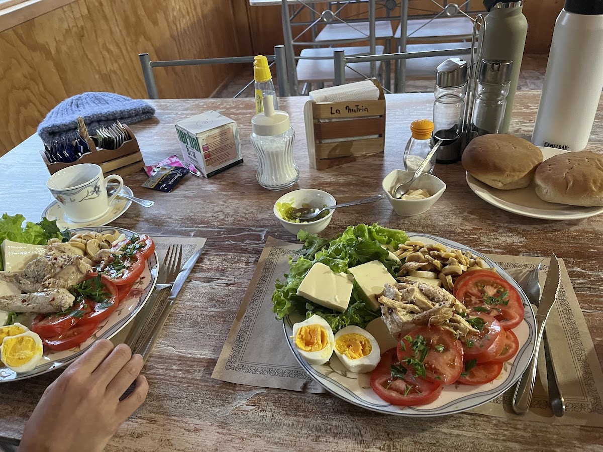 Cafeteria y Camping La Nutria - 2