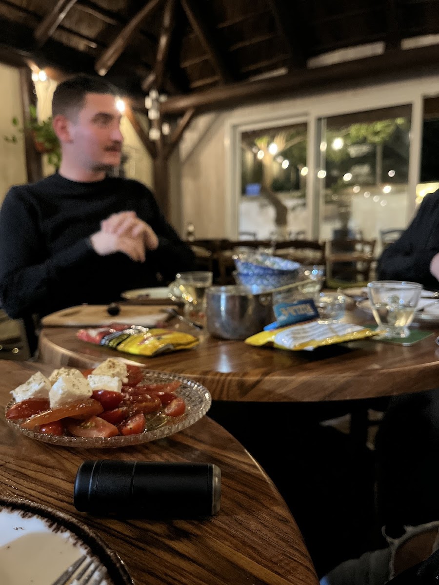 Kafeneio To Tahidromeio - 5