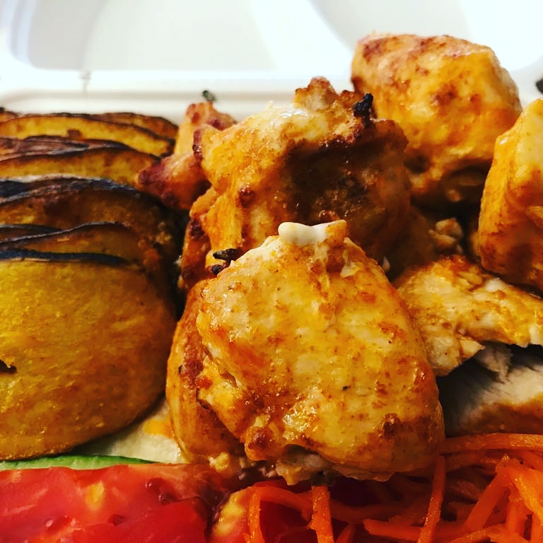 Kafe - Shashlychnaya 'Zolotoy Mangal'. - 6