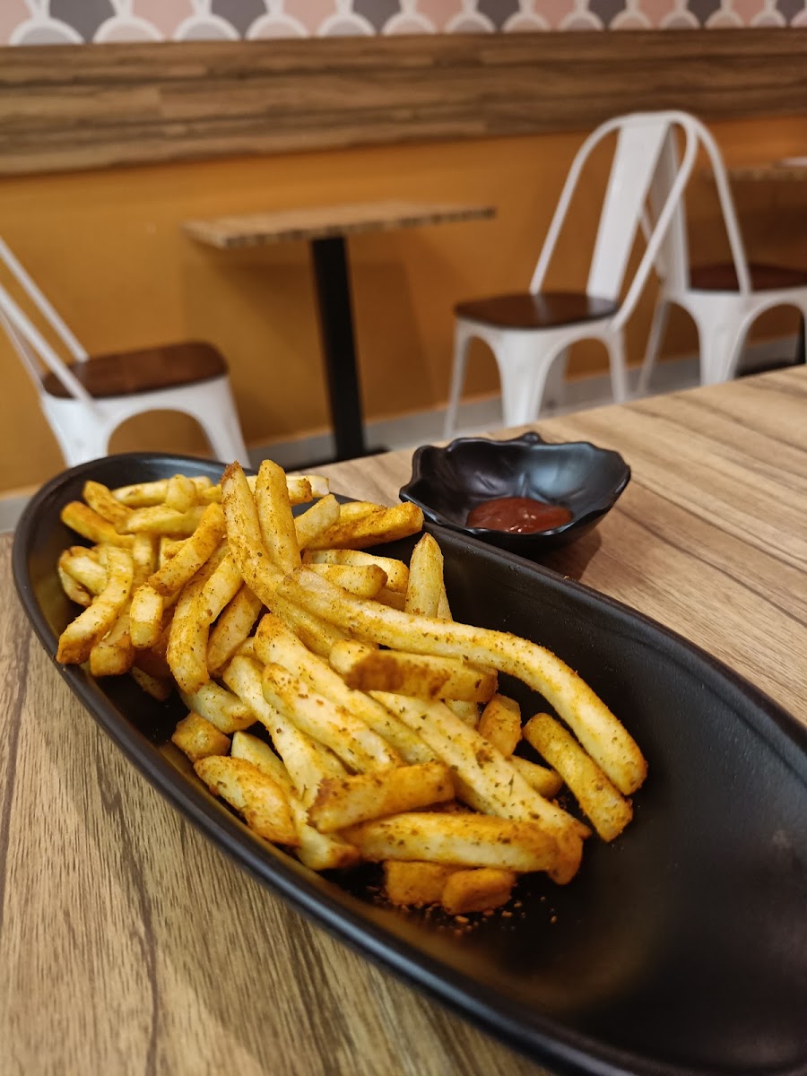 FRIENDS The cafeteria - 10