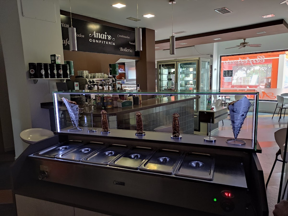 Cafeteria confiteria Anai's