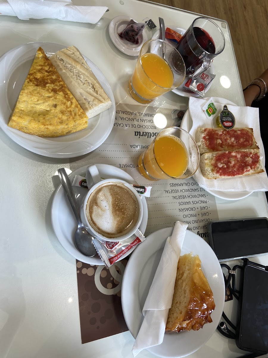 Cafe Bar Donato's - 2
