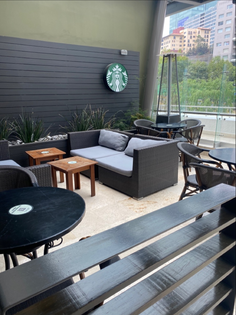 Starbucks Torre Diamante