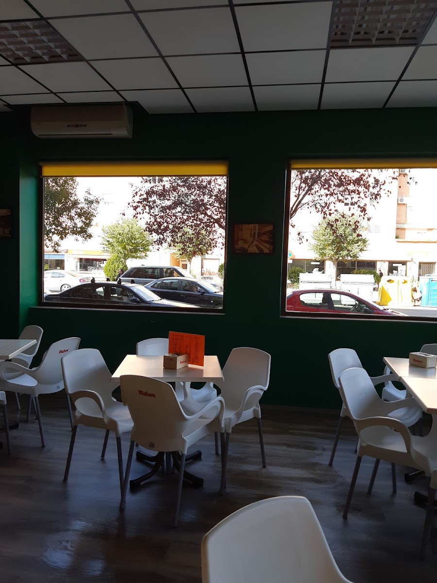 Cafeteria doble a - 4