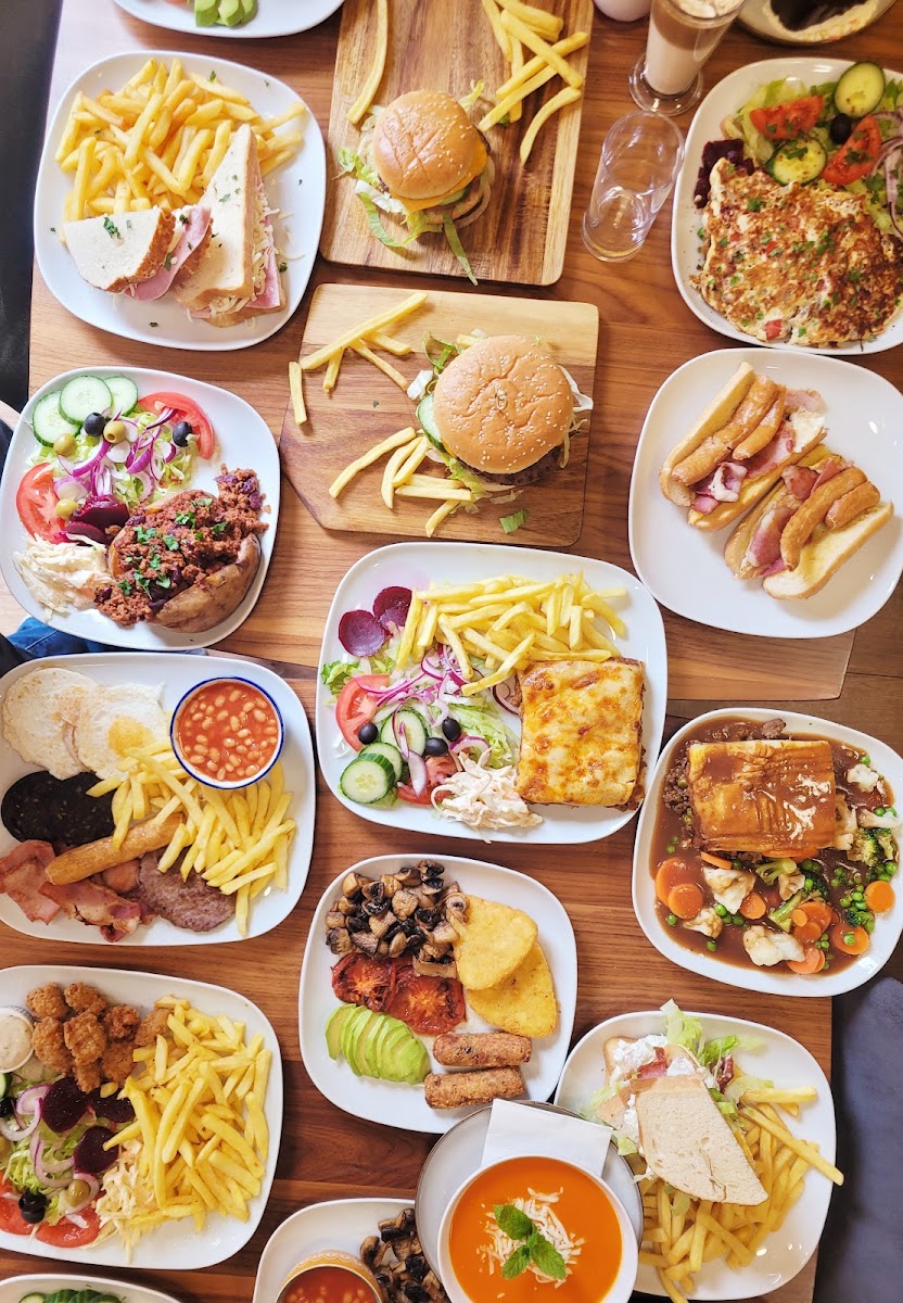 Edda Cafe & Bistro - 4