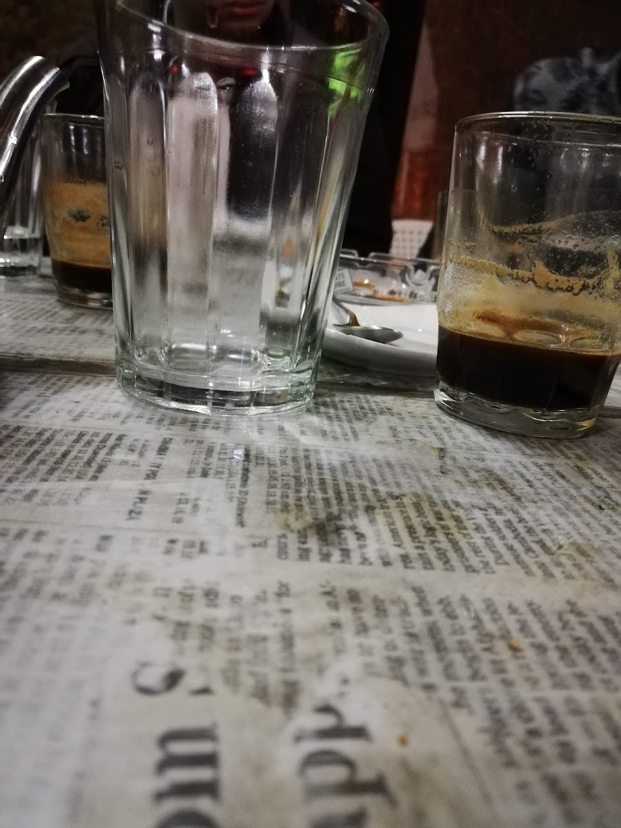 Aux Beaux Arts : Café & Restaurant - 7