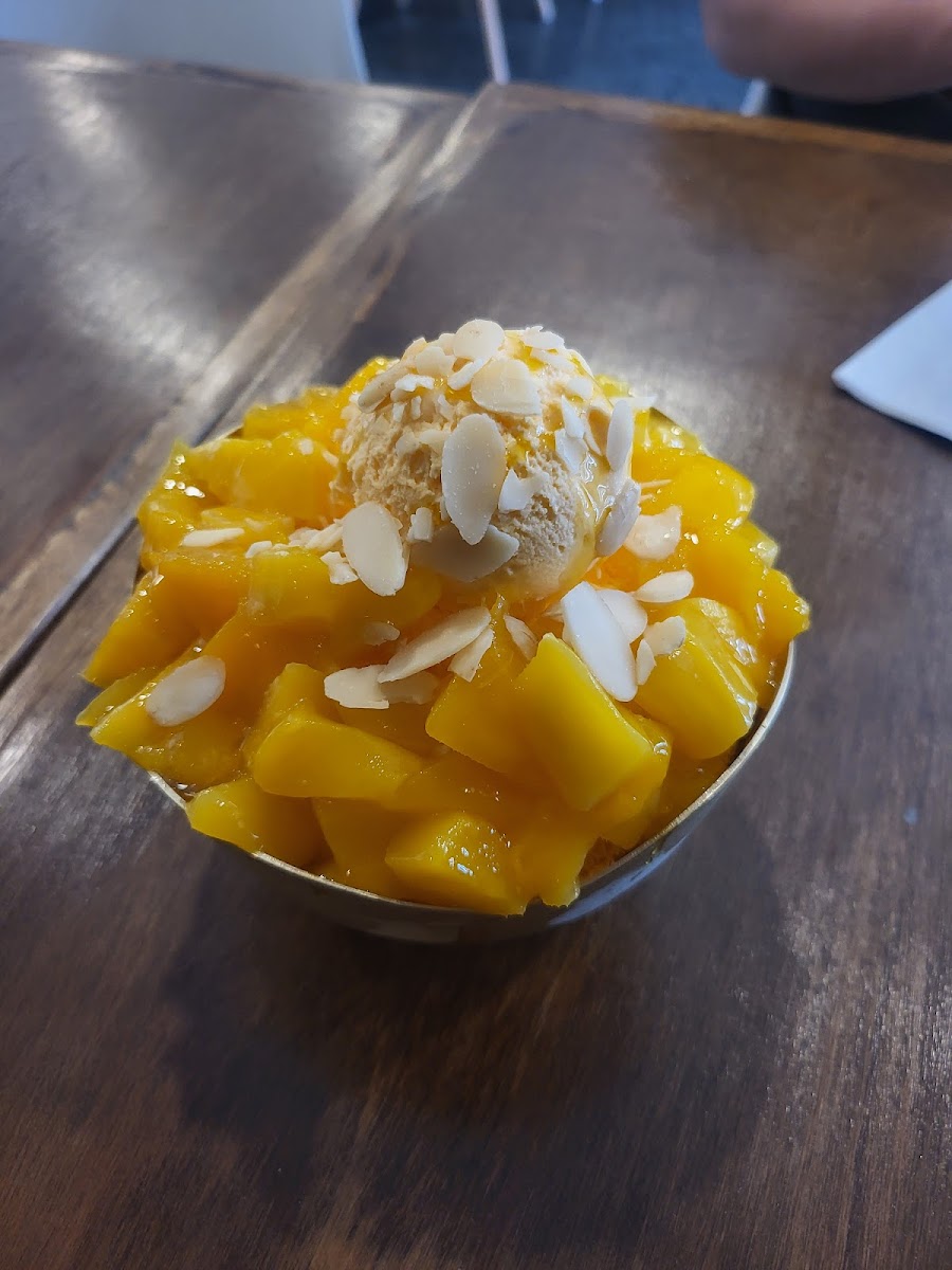 Kims Bingsu & Boba - 5