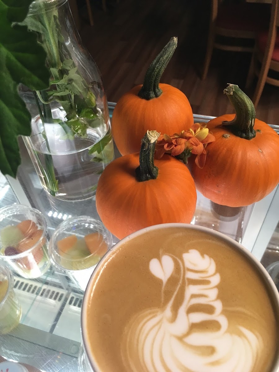 Storey's Cafe - 3