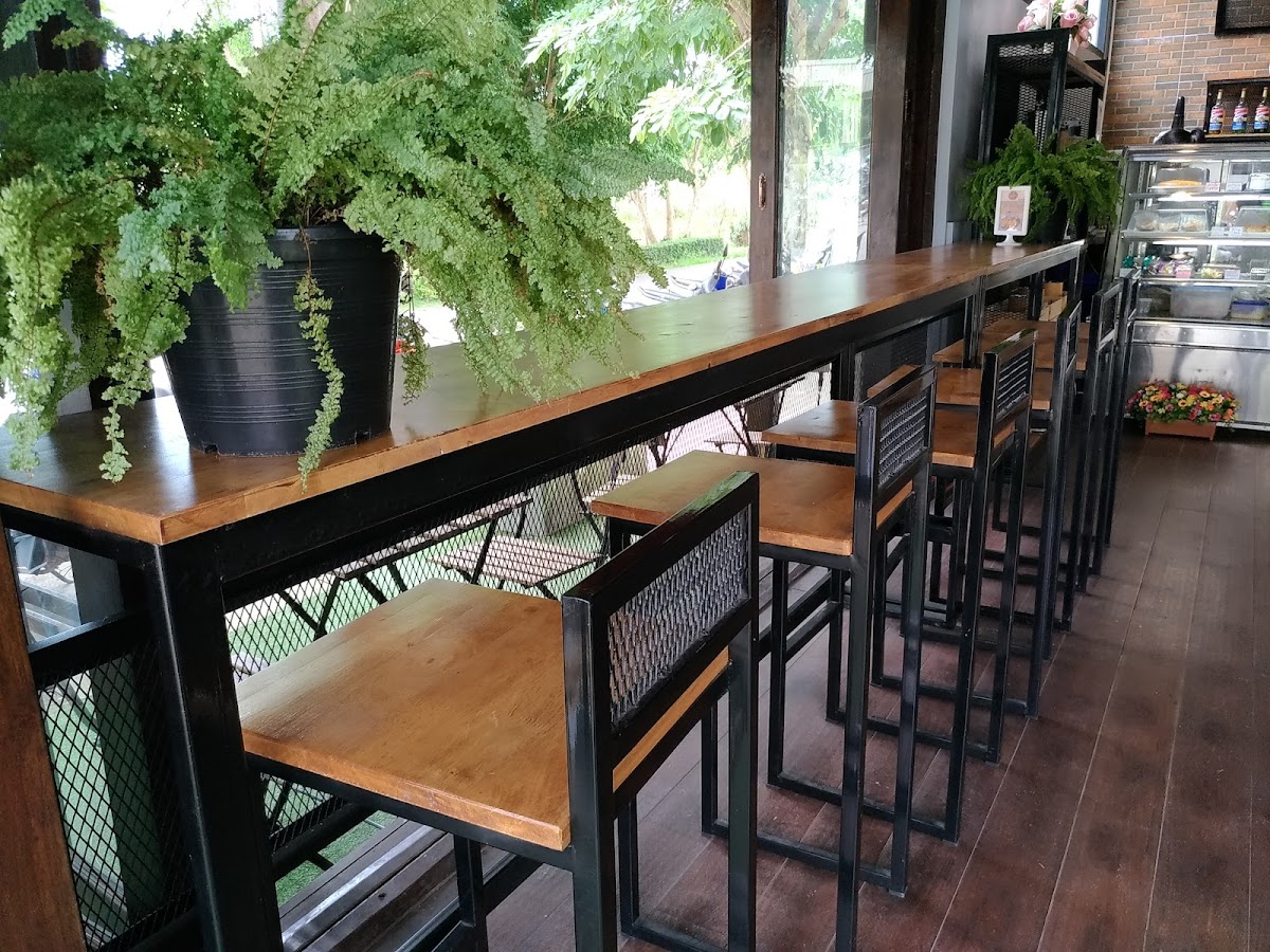 Lamdeeka Coffee & Bakery - 4