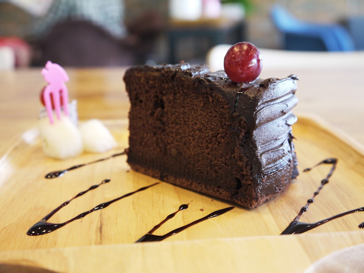 Lamdeeka Coffee & Bakery - 8