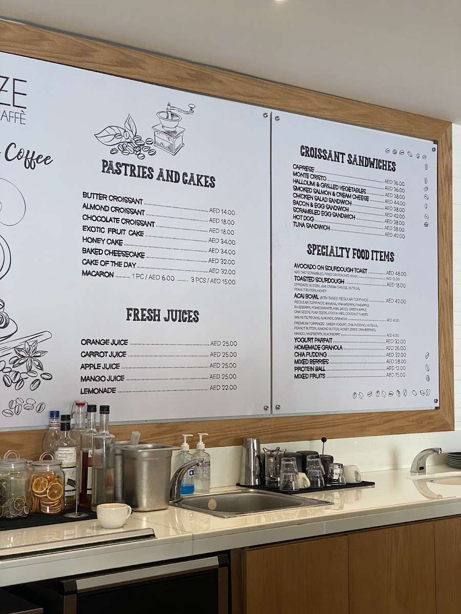 Fuze Caffe Marina - 5