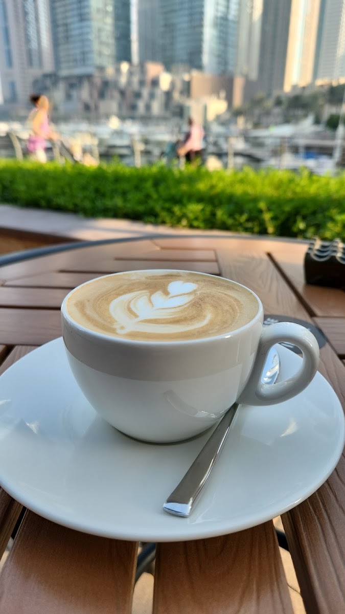 Fuze Caffe Marina - 7