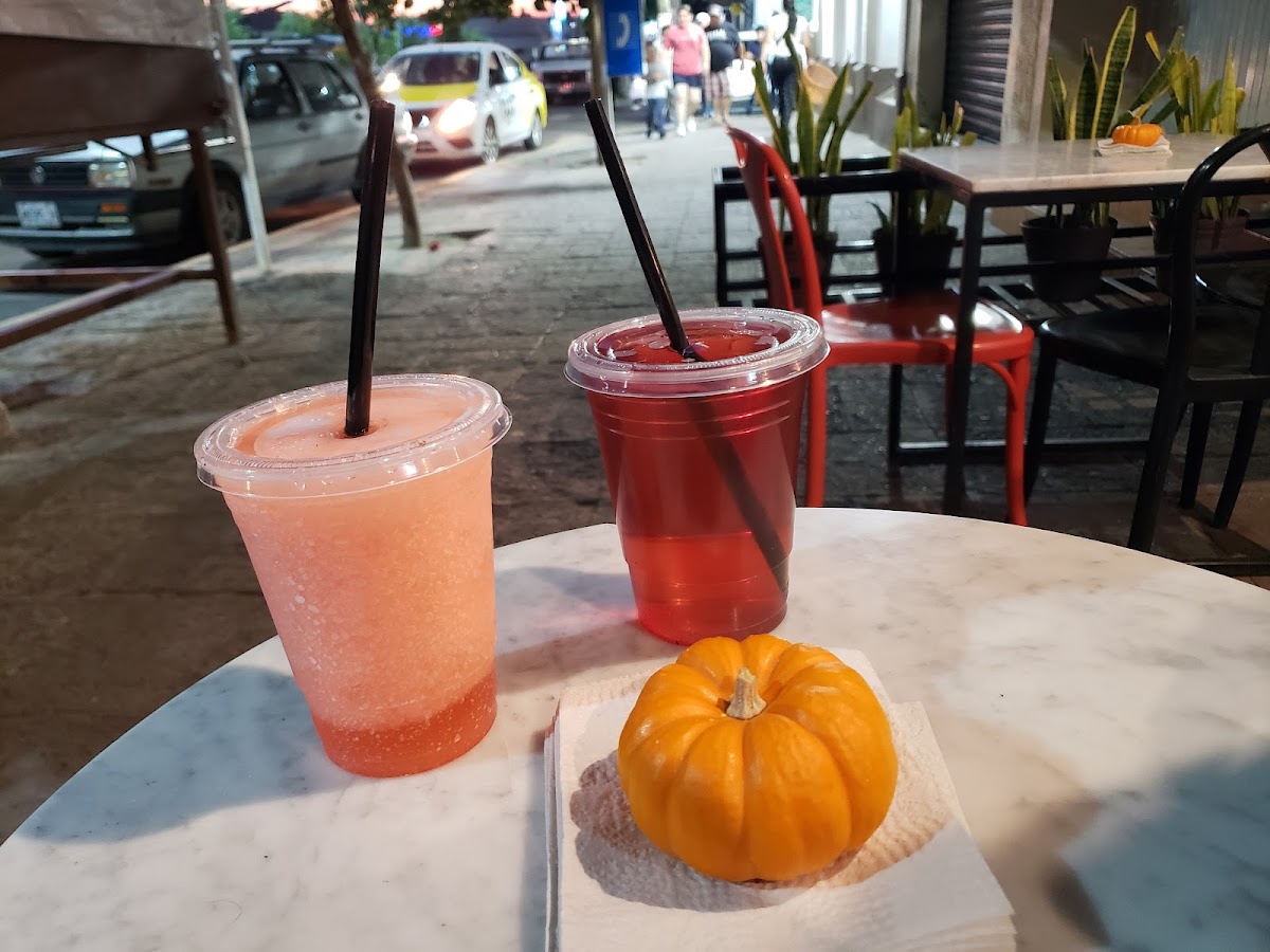 La Postrería Deli - 7