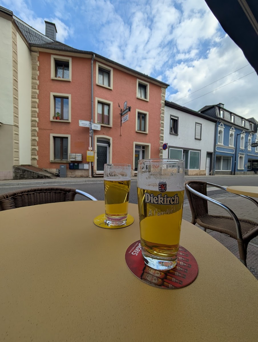 Café Ricardo's Talking Bar