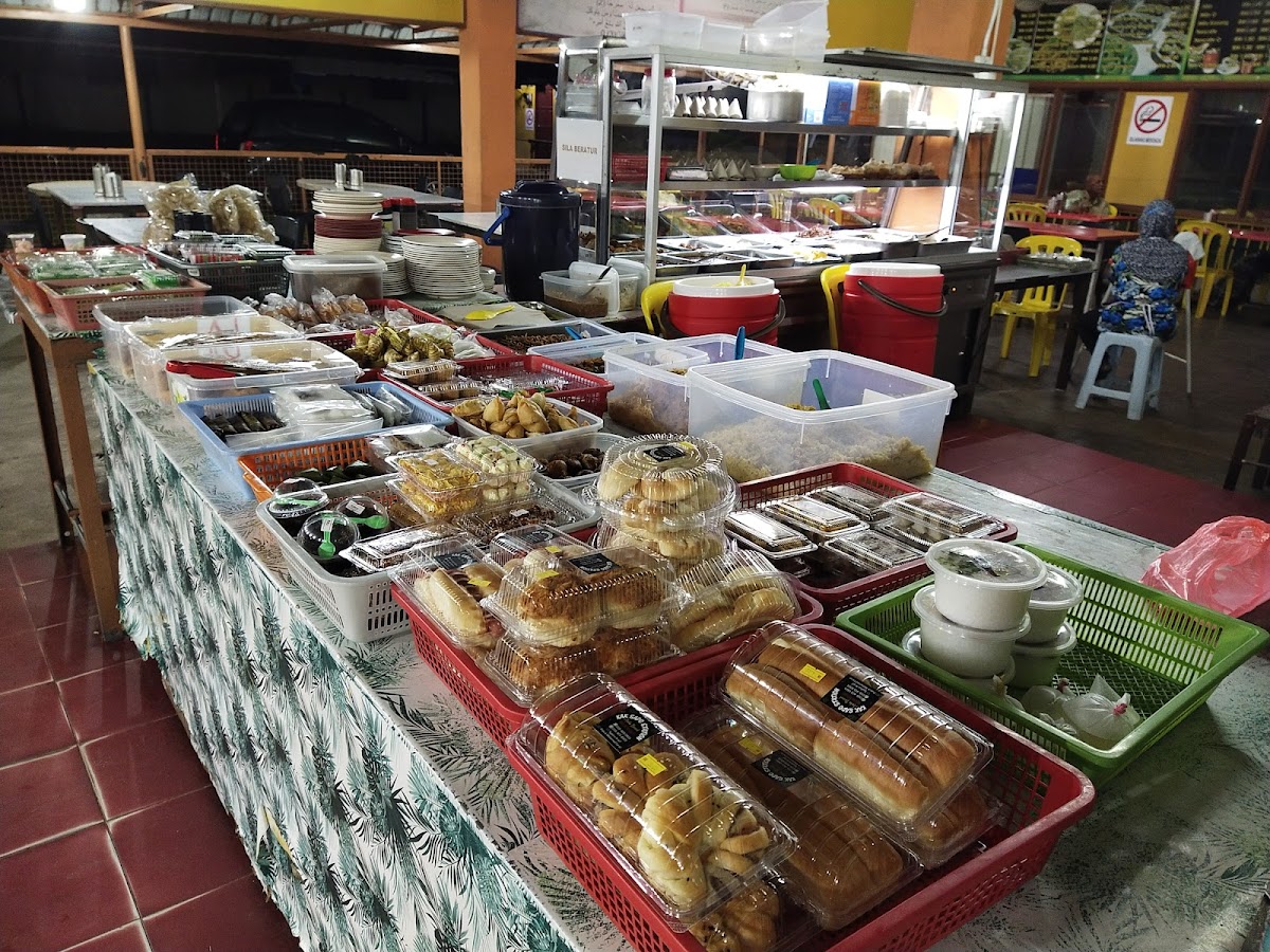 Kedai Makan Lembah Bidong
