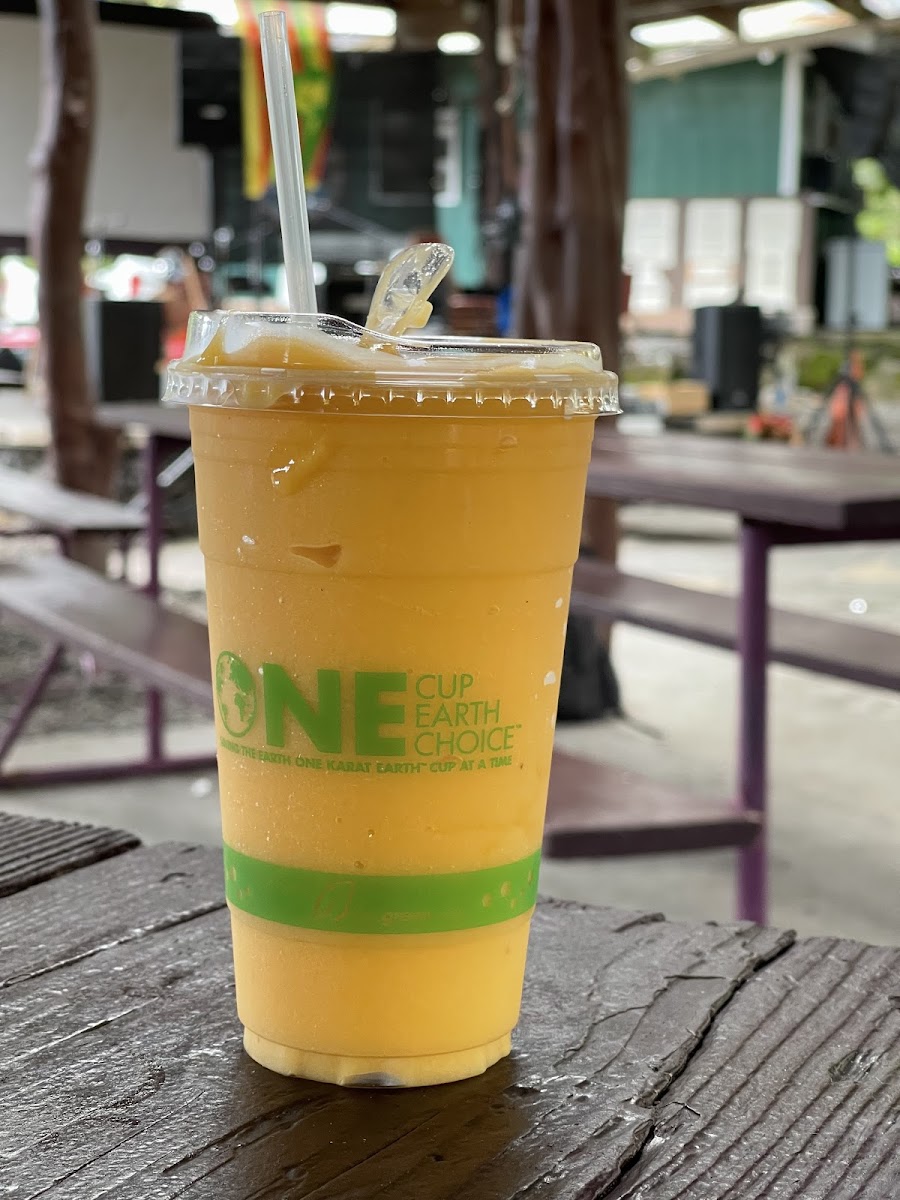 Kalapana Smoothie Shack - 8