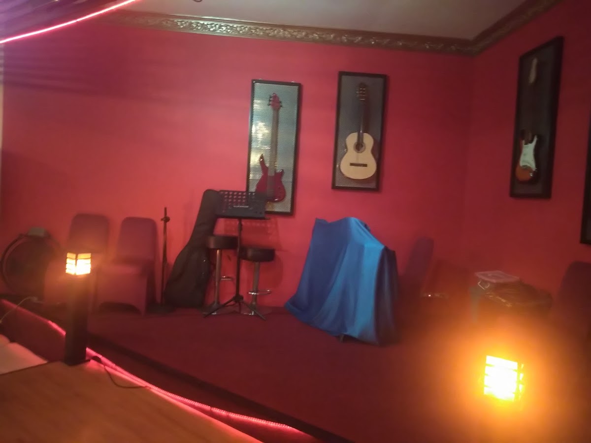 Tunjang Cafe Stadium